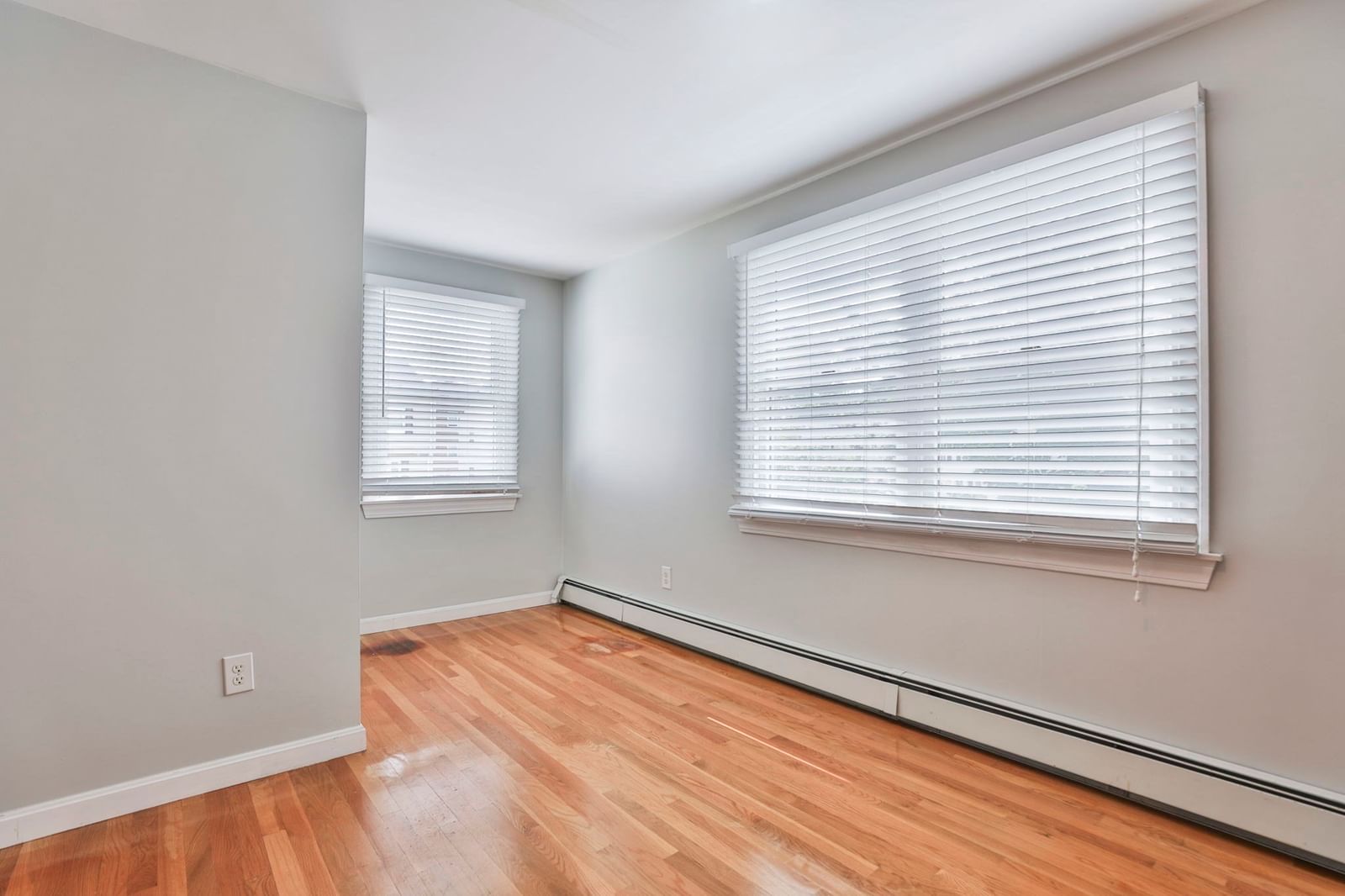 10 Rose Ave #10 Watertown — Photo 11 of 33