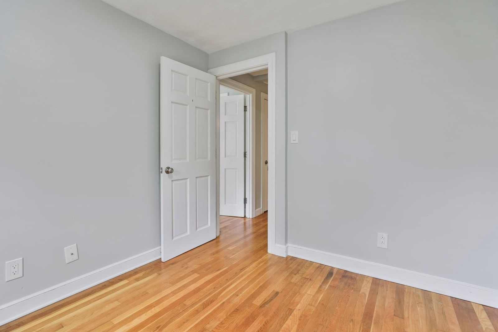 10 Rose Ave #10 Watertown — Photo 24 of 33