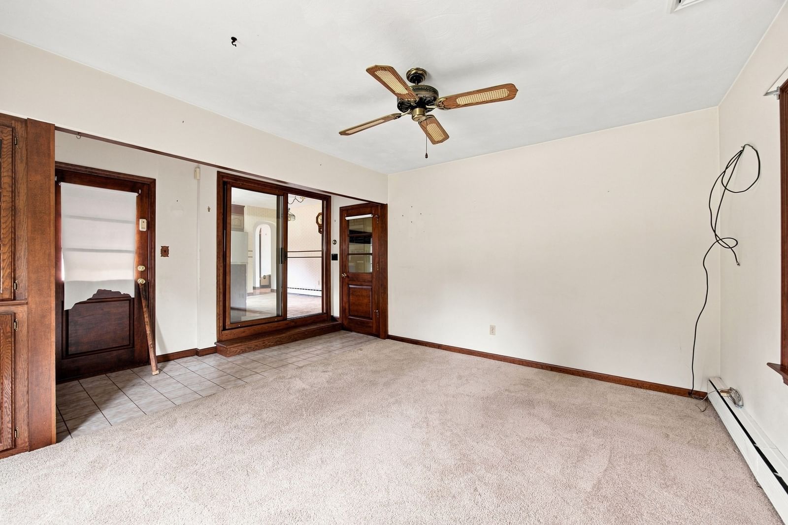 37 Charles Hill Rd Holyoke — Photo 13 of 32