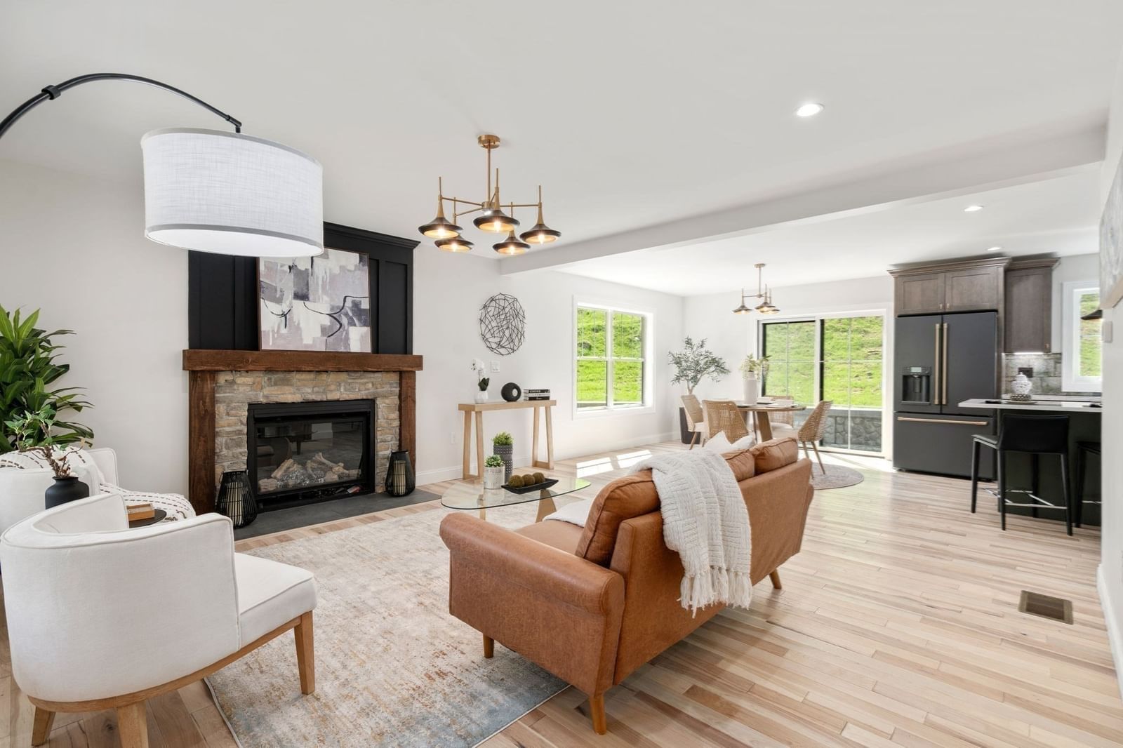 3052 Foster St Palmer — Photo 10 of 34