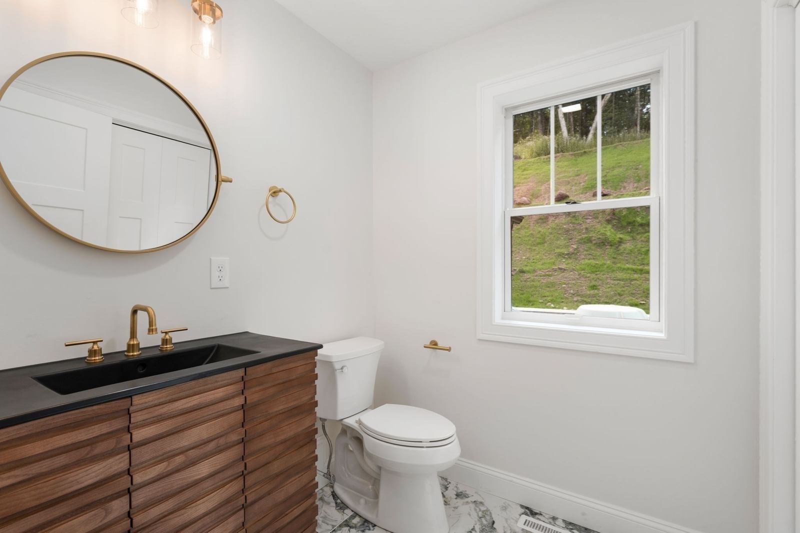 3052 Foster St Palmer — Photo 19 of 34