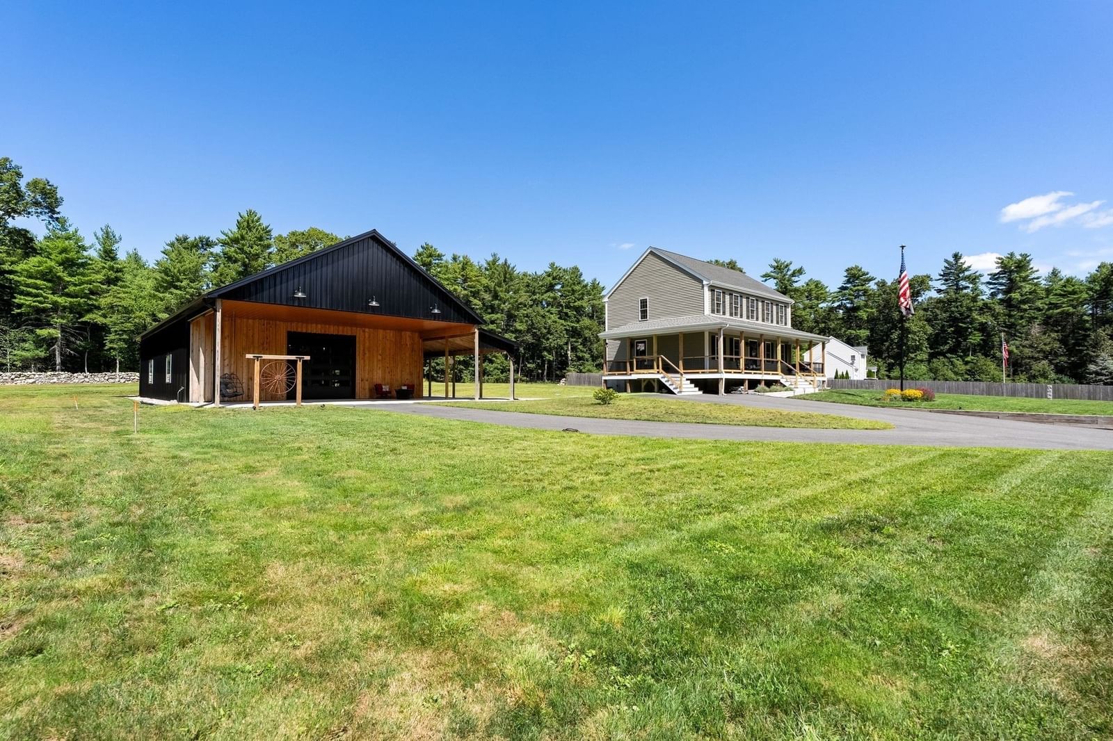 109 Spruce Street Middleboro — Photo 2 of 42
