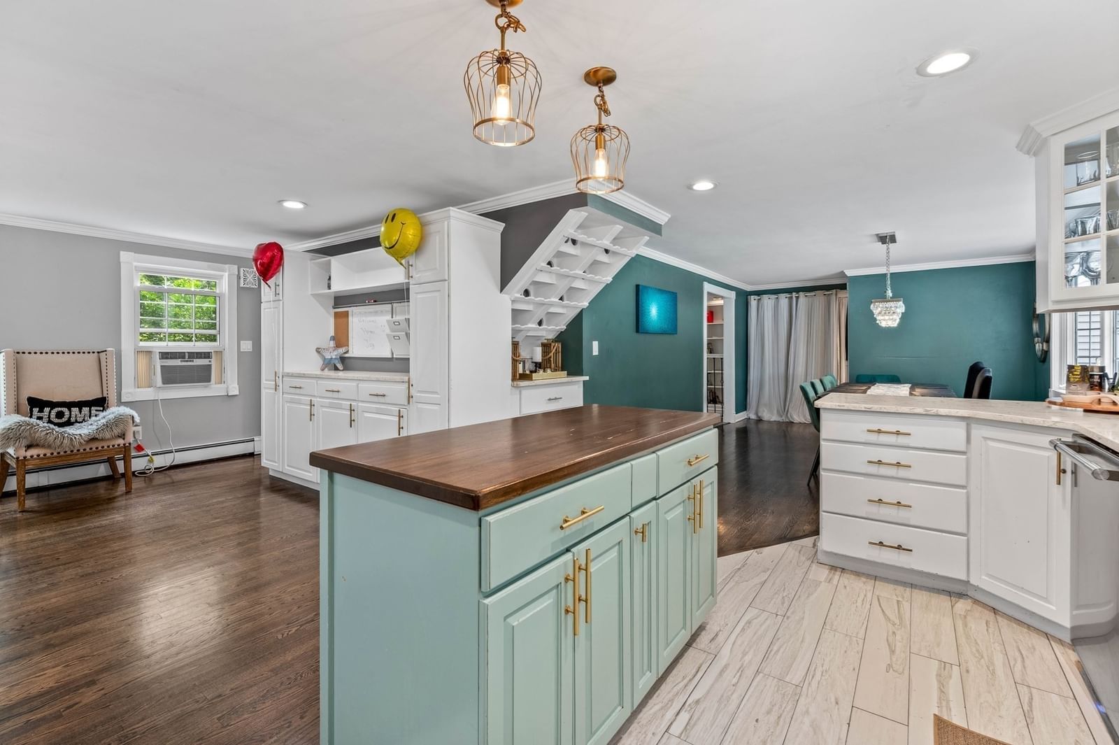196 Mechanic St Foxboro — Photo 10 of 42