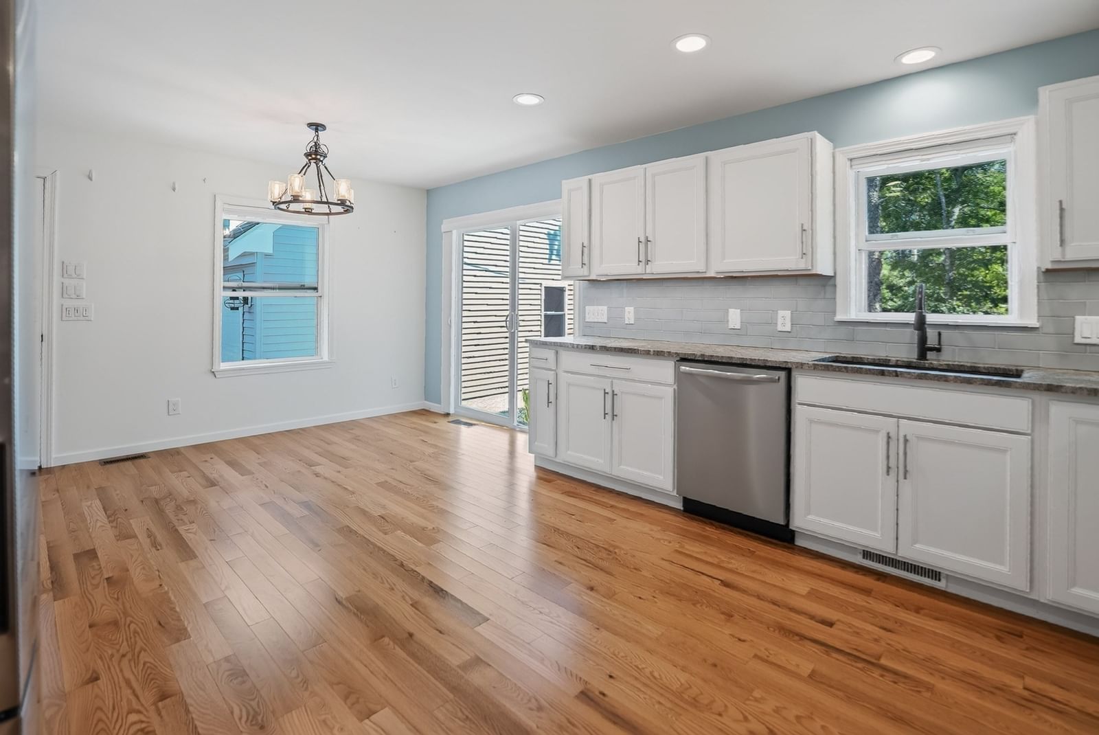 17 Woody Glen Harwich — Photo 13 of 34