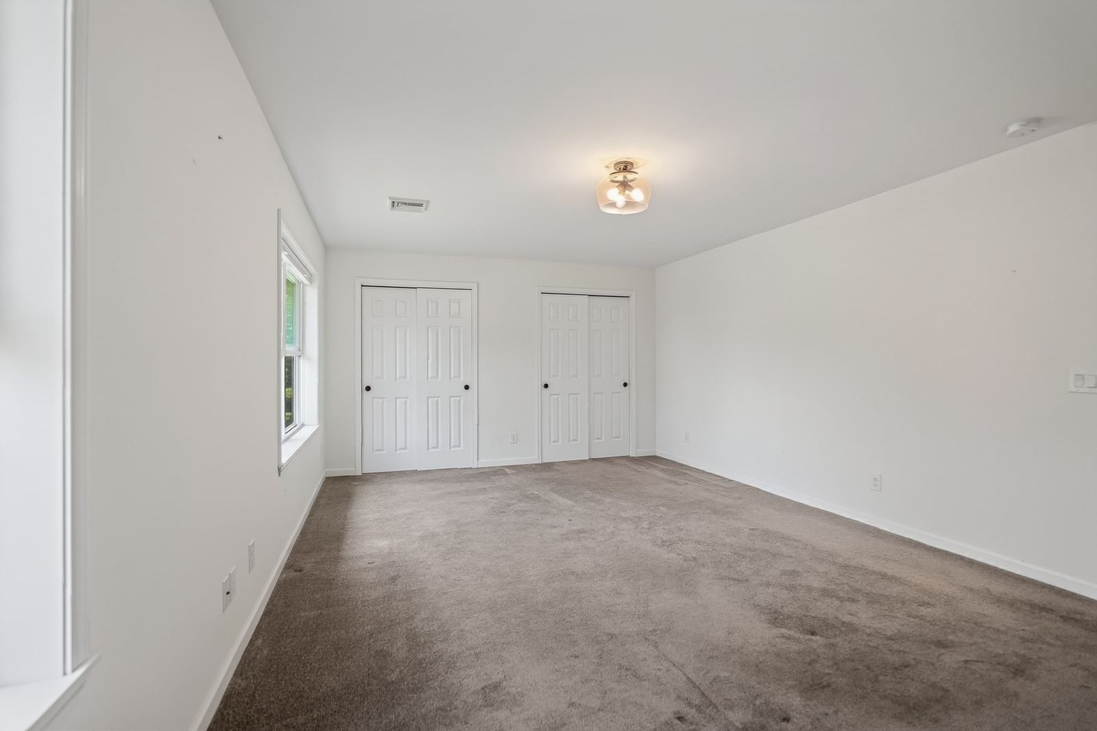 17 Woody Glen Harwich — Photo 26 of 34