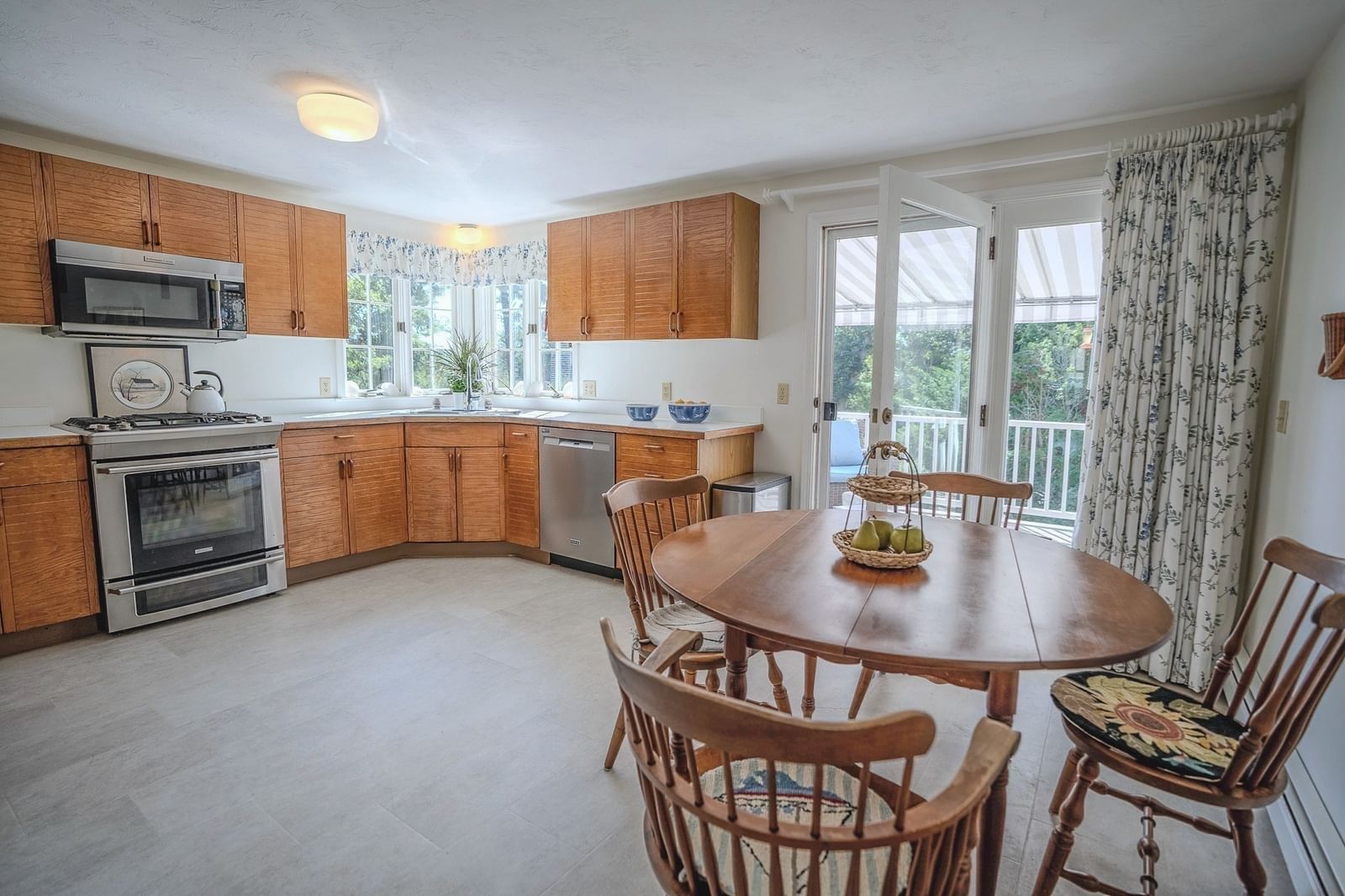 17 Clinton Dr. Yarmouth — Photo 10 of 35