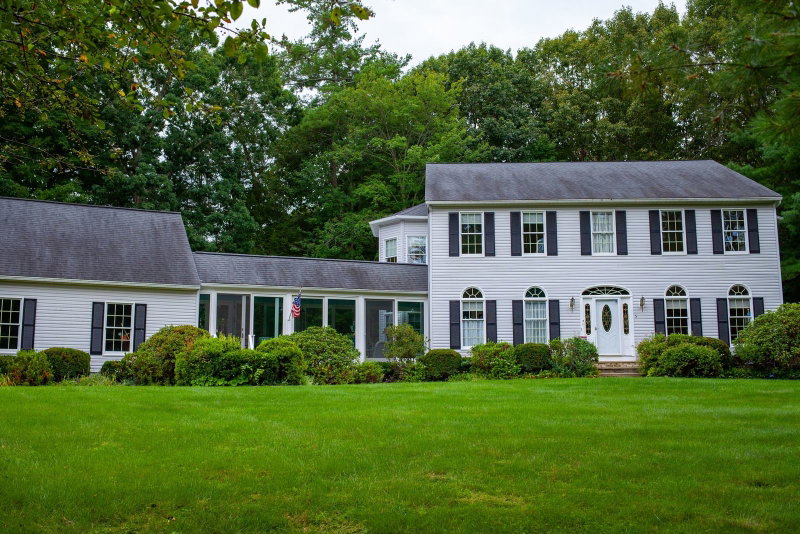 5 Vose Hill Road