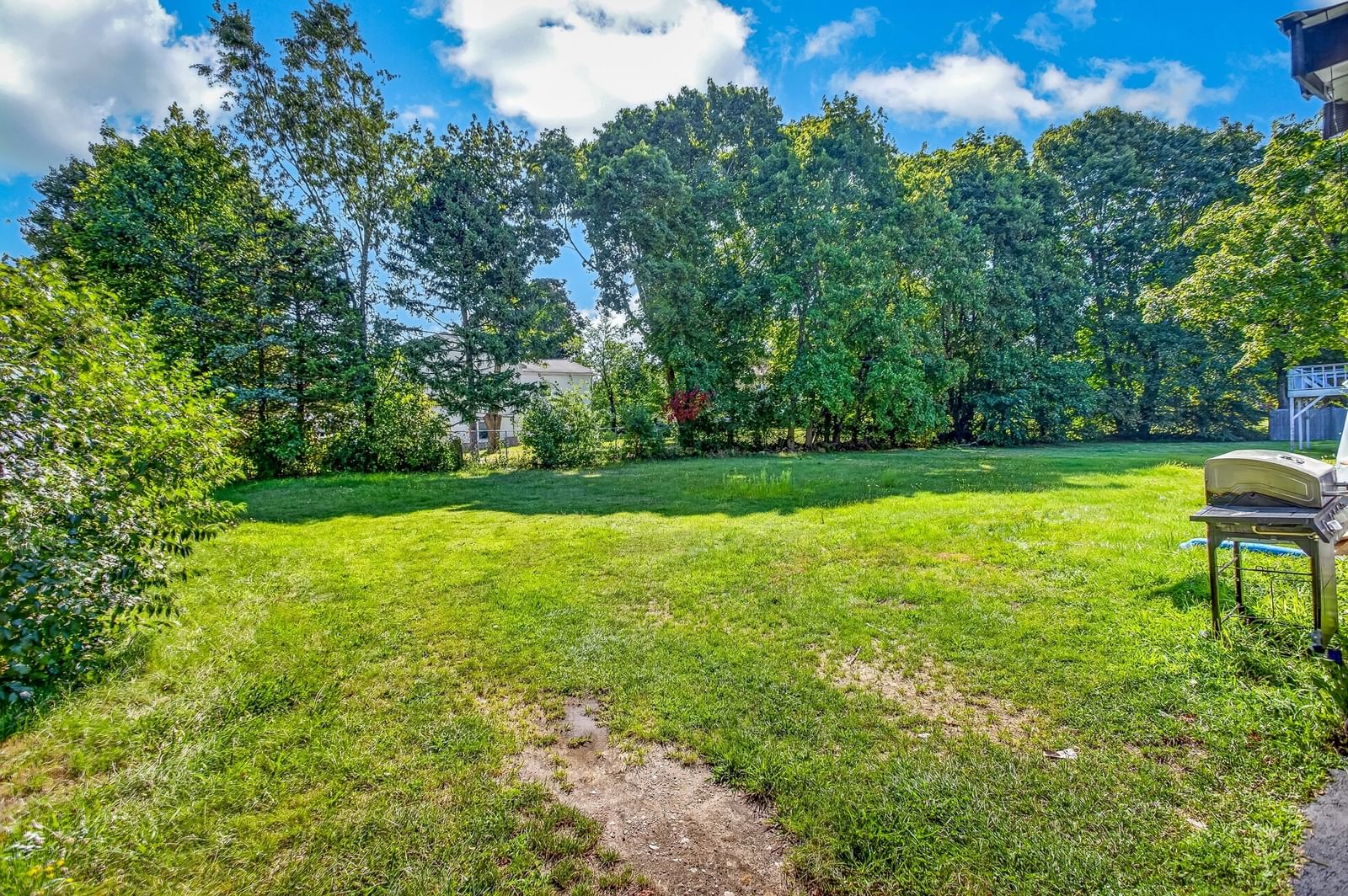 19 Oak Ridge Dr E Brockton — Photo 10 of 33