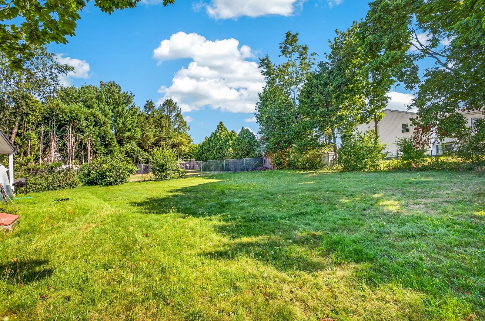 19 Oak Ridge Dr E Brockton — Photo 13 of 33