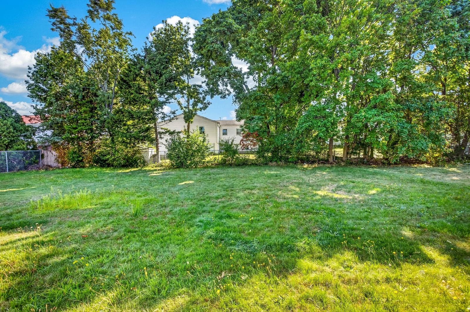 19 Oak Ridge Dr E Brockton — Photo 14 of 33