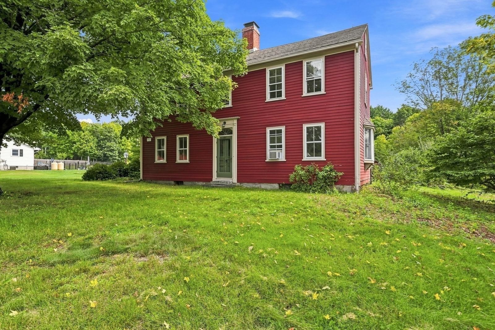 180 Glendale Rd Hampden — Photo 1 of 42