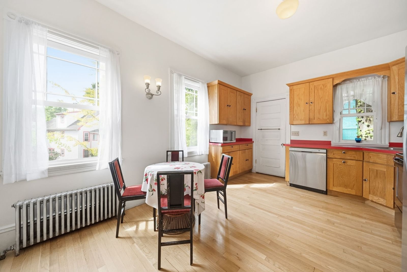 101 Ashmont St Boston — Photo 14 of 40