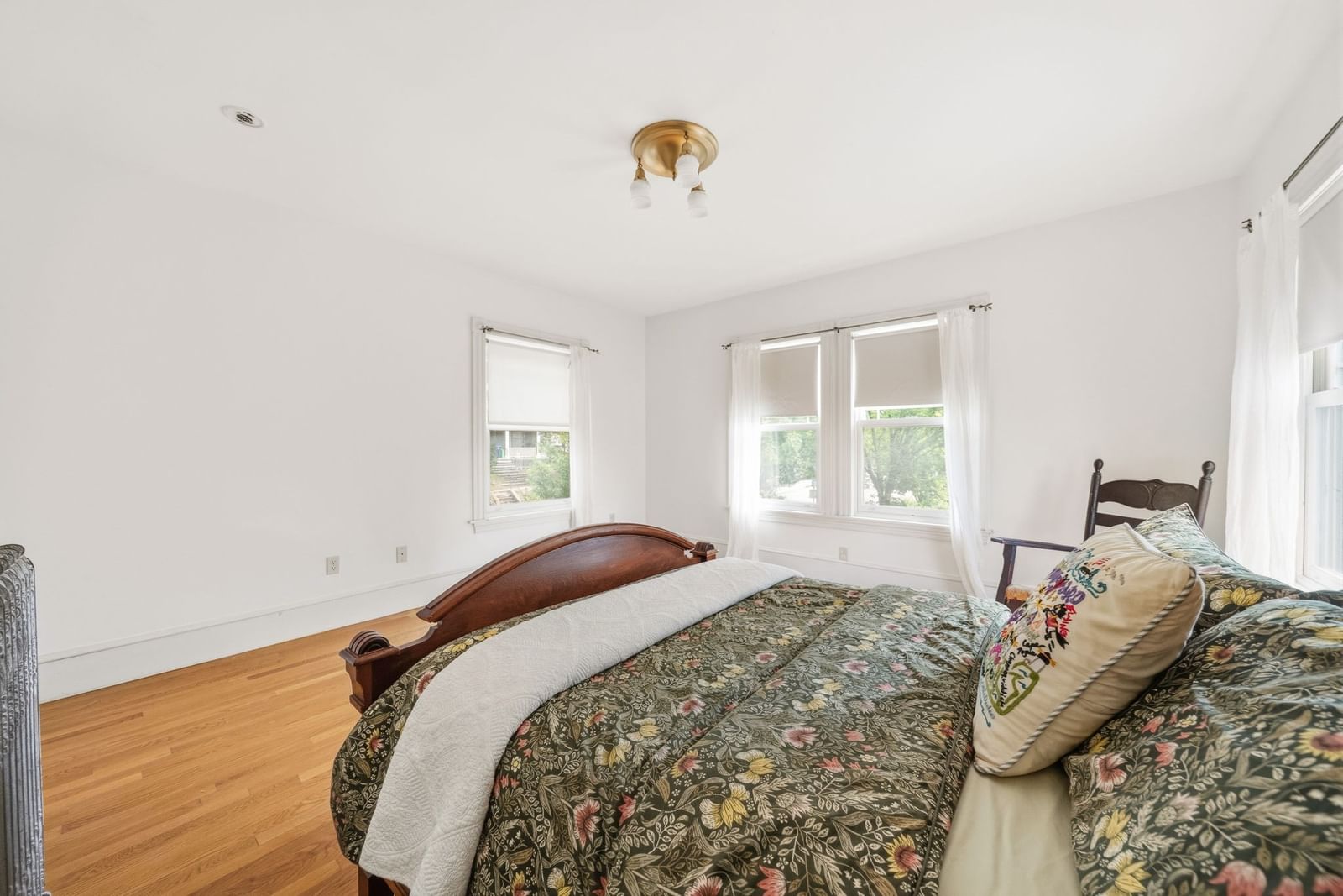 101 Ashmont St Boston — Photo 25 of 40