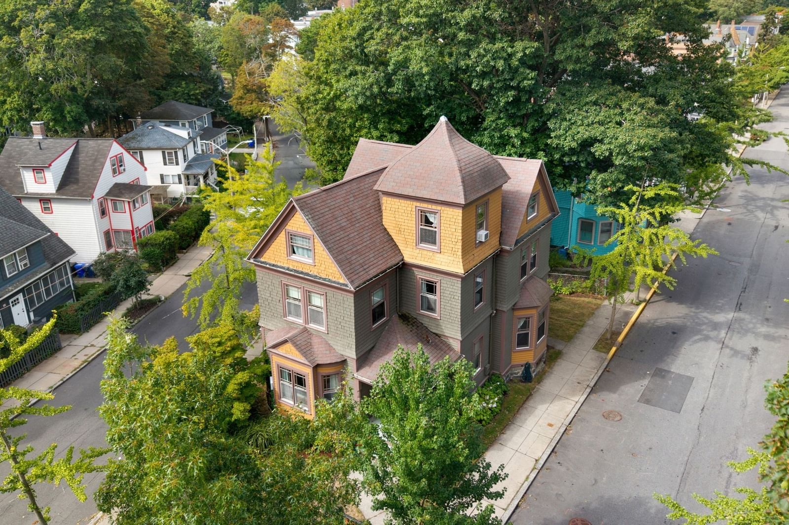 101 Ashmont St Boston — Photo 3 of 40