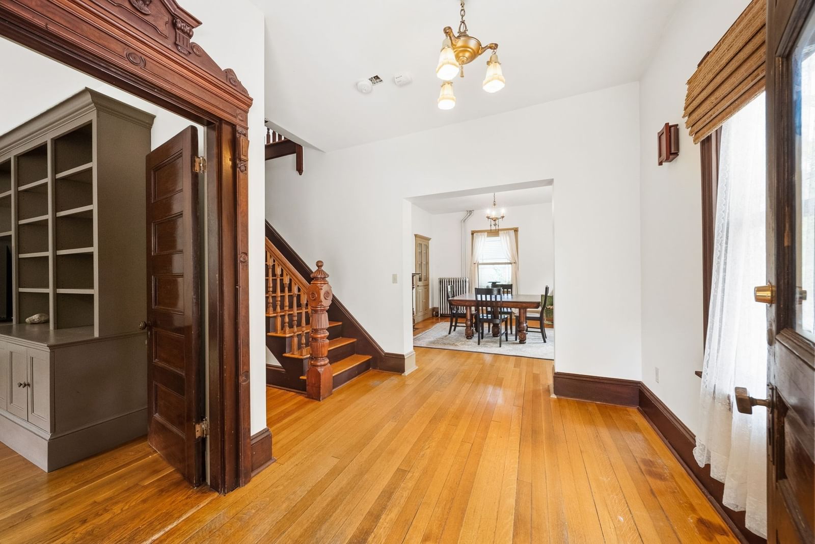 101 Ashmont St Boston — Photo 7 of 40