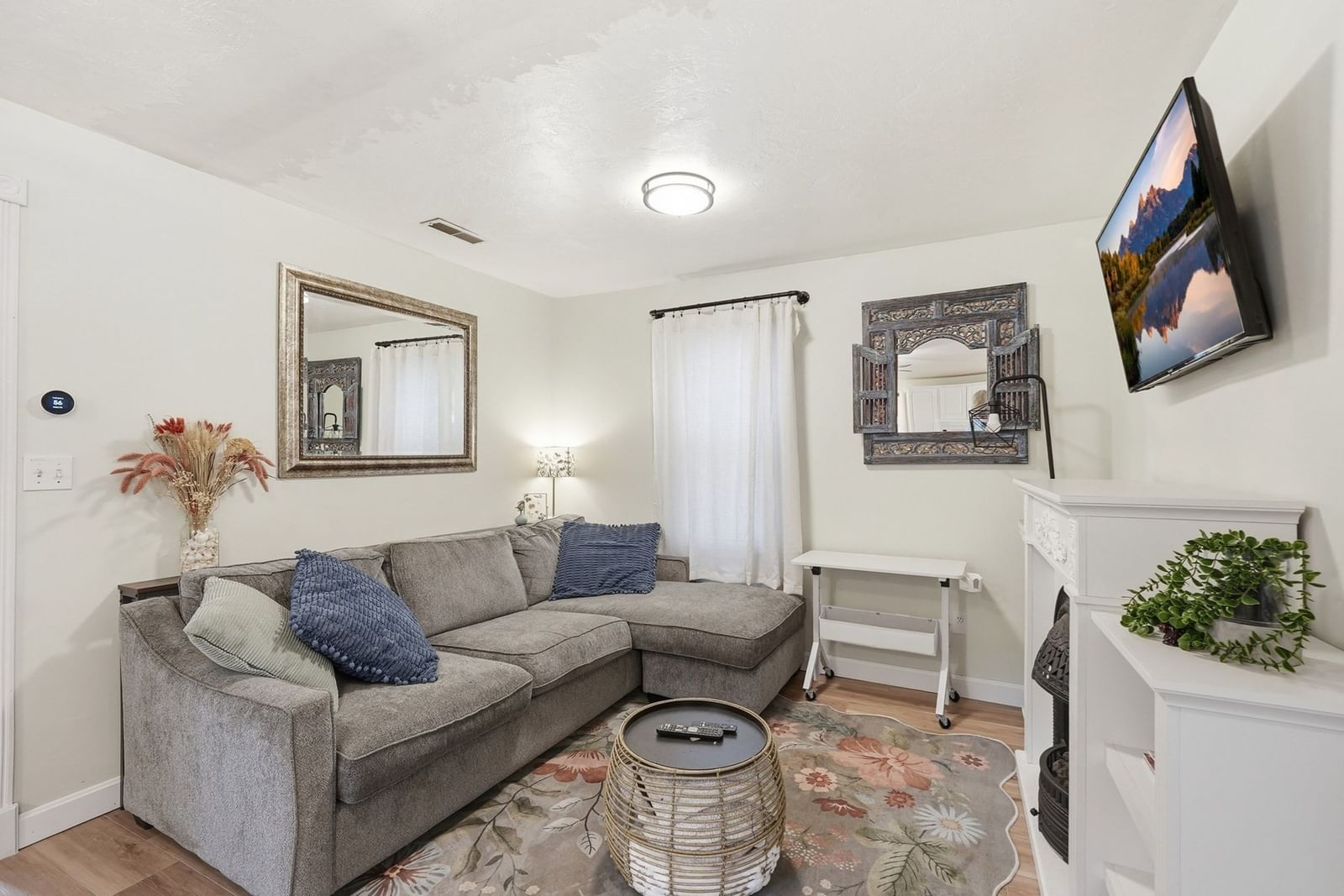 24 Briarcliff Ln #B Spencer — Photo 17 of 40