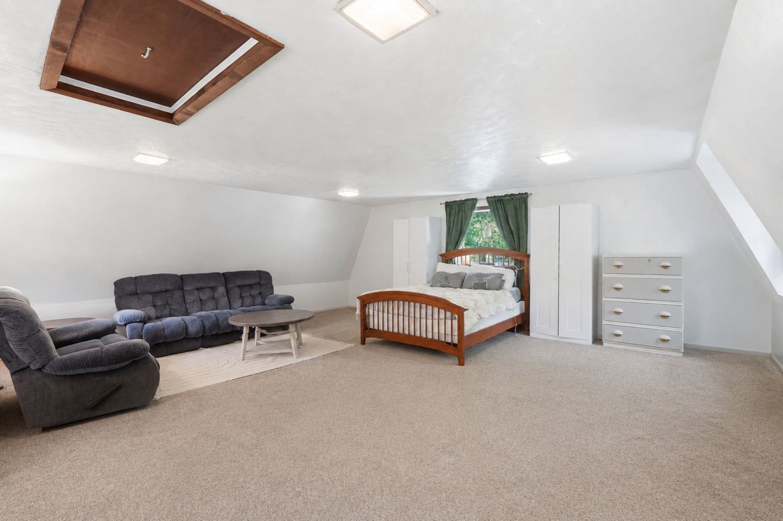 24 Briarcliff Ln #B Spencer — Photo 28 of 40