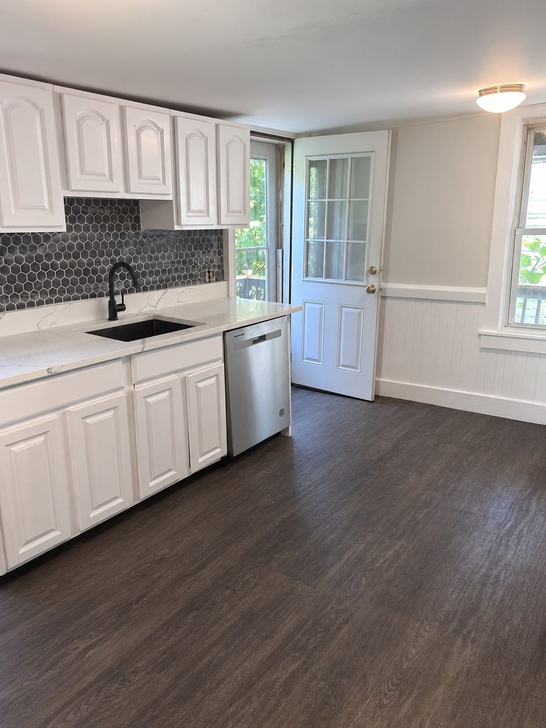 276 Manet Ave Quincy — Photo 6 of 15