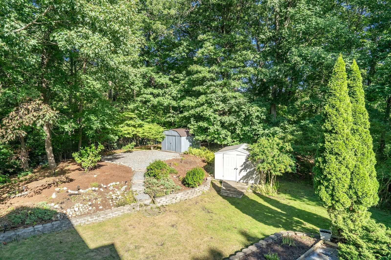 31 Wildmere Ave Burlington — Photo 40 of 42