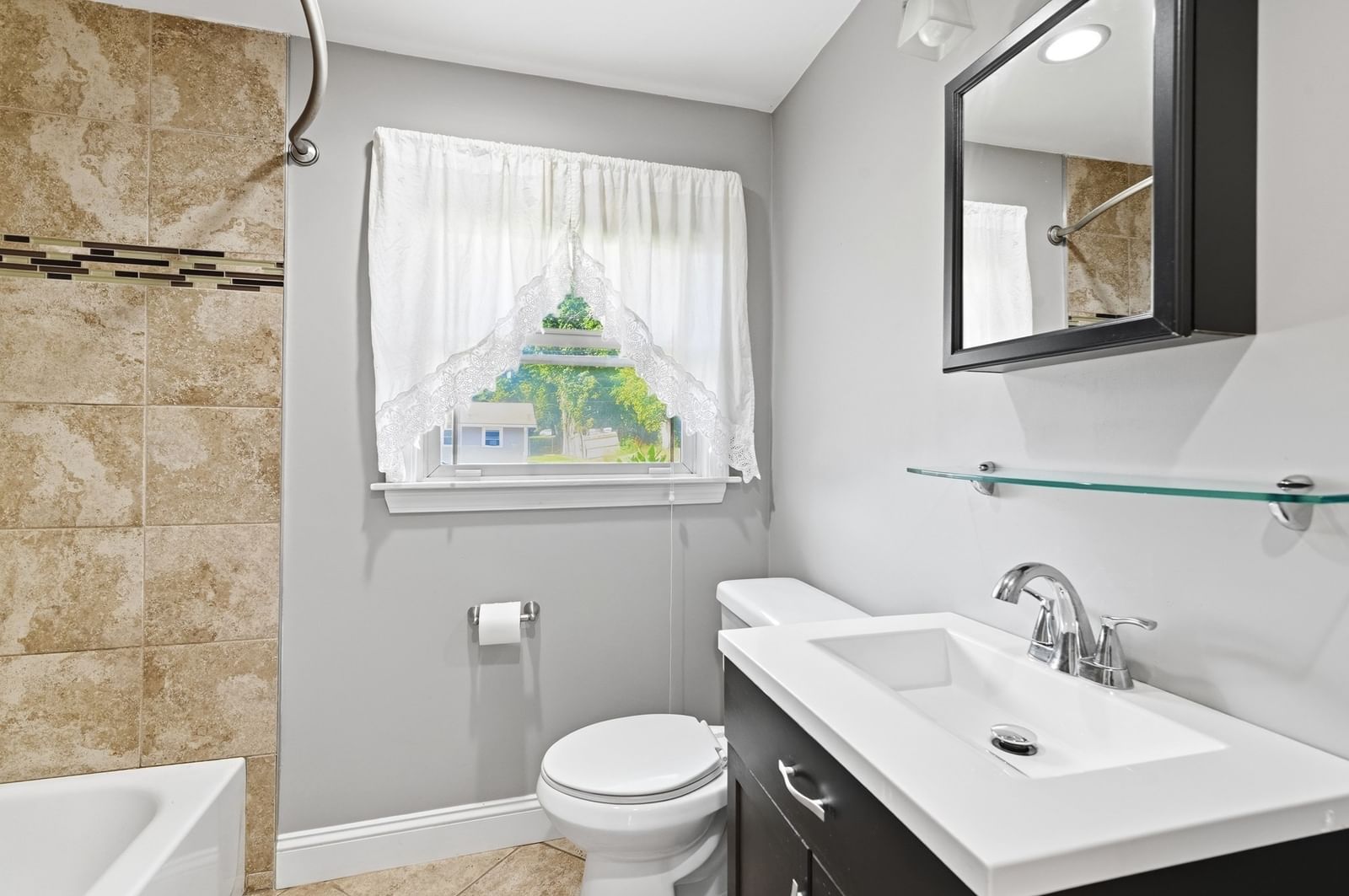 25 Marie Ave. Brockton — Photo 15 of 36