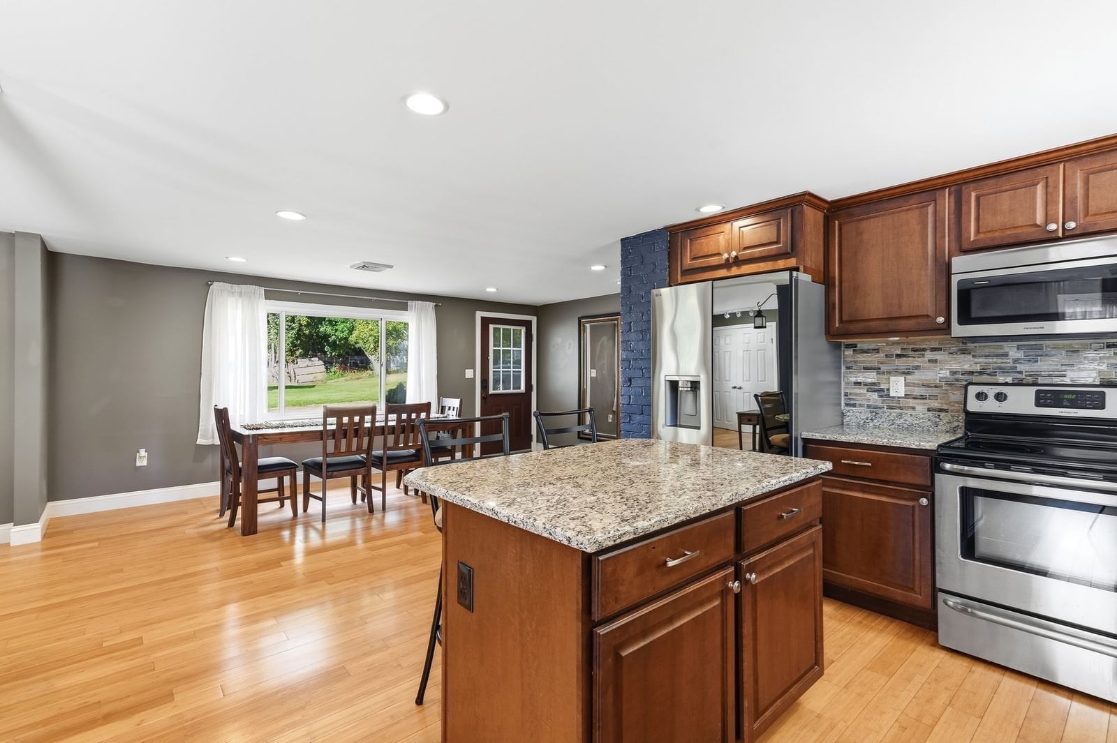 25 Marie Ave. Brockton — Photo 7 of 36
