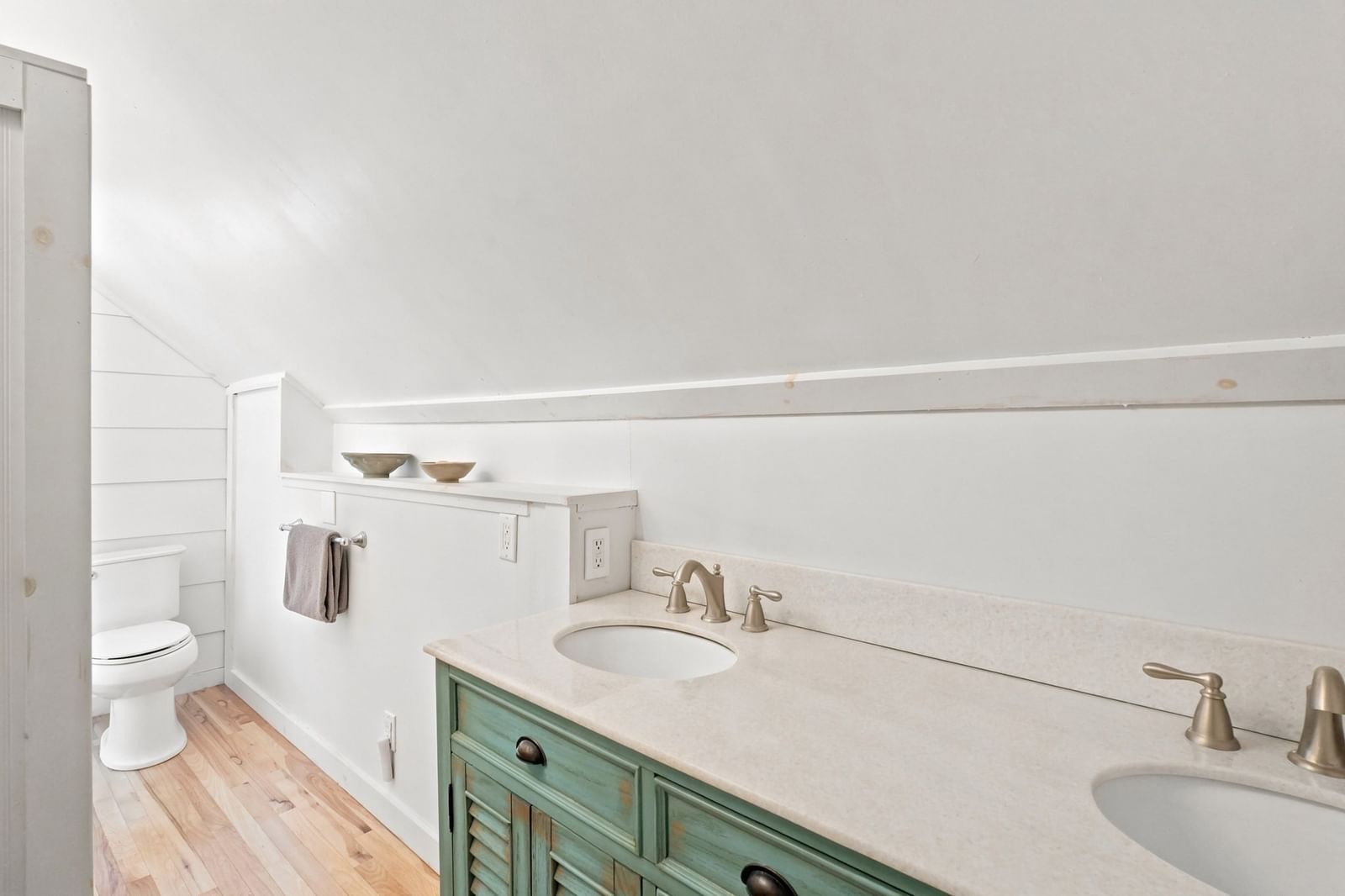 17 Spring Hill Rd Newbury — Photo 27 of 42