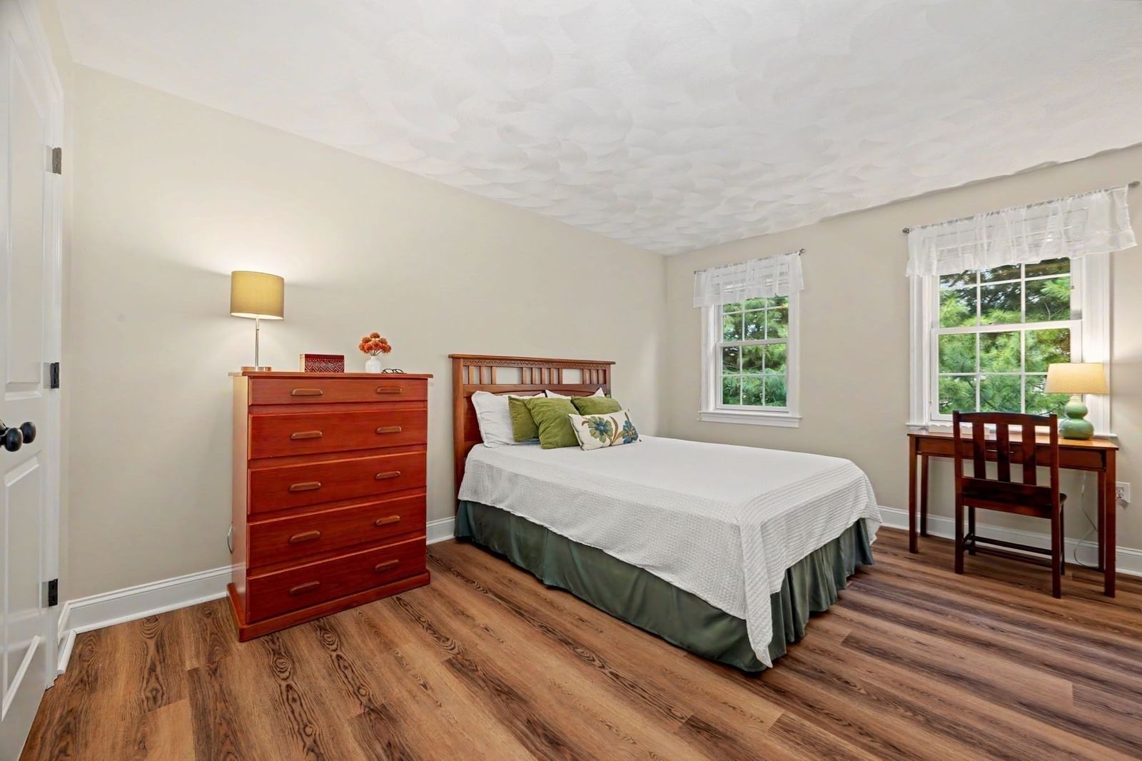 44 Ashwood Ave Wilmington — Photo 25 of 41