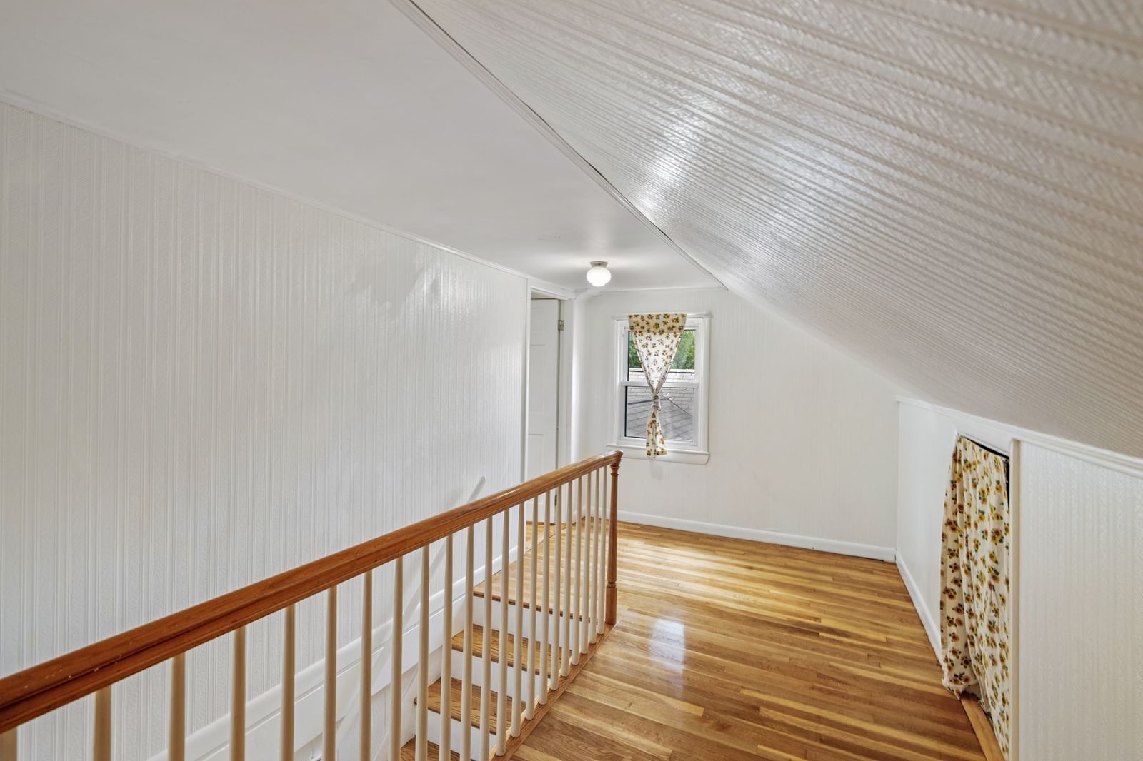 25 Moynihan Hamilton — Photo 27 of 38
