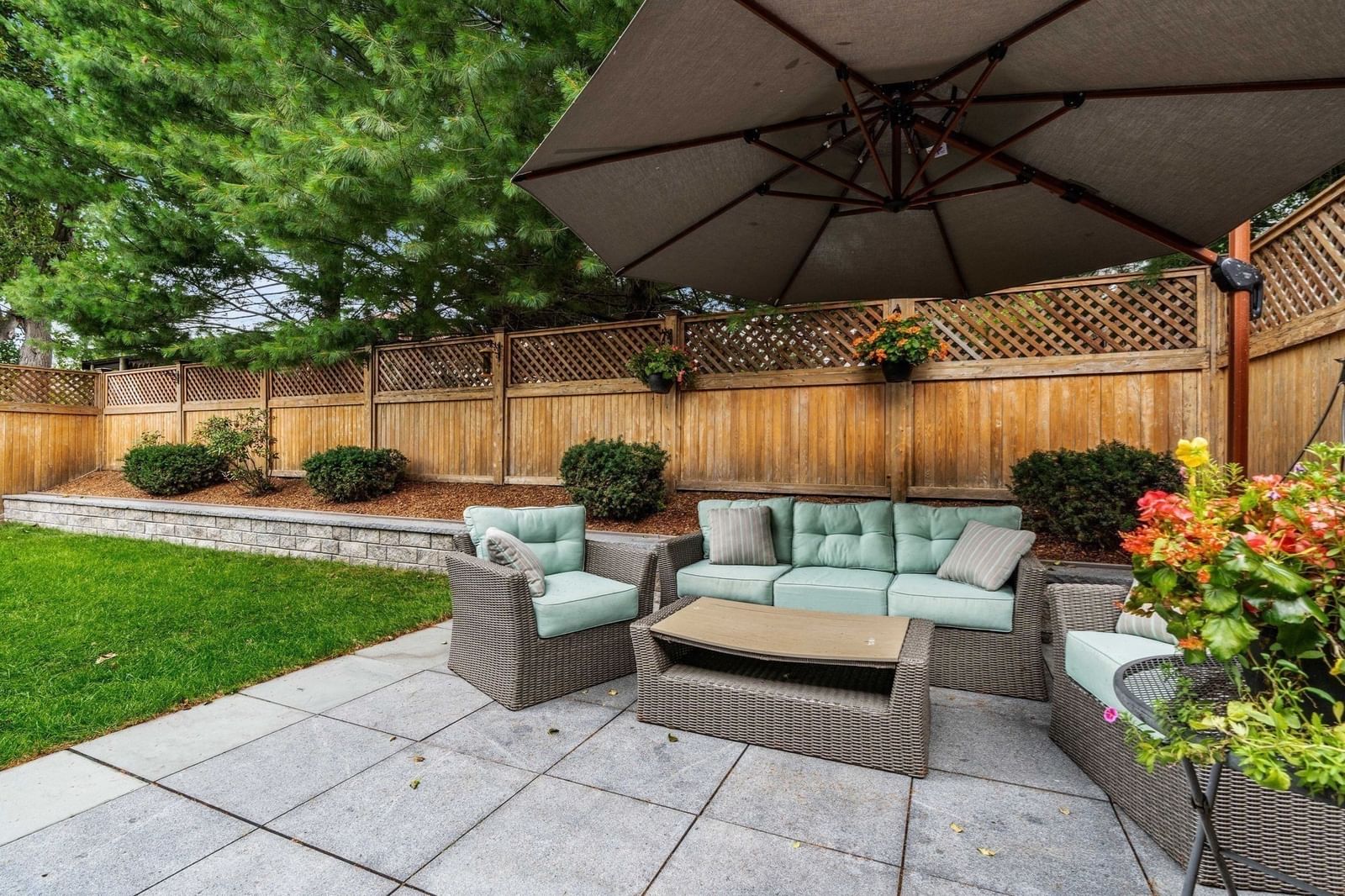 65 Crescent Rd Needham — Photo 9 of 42