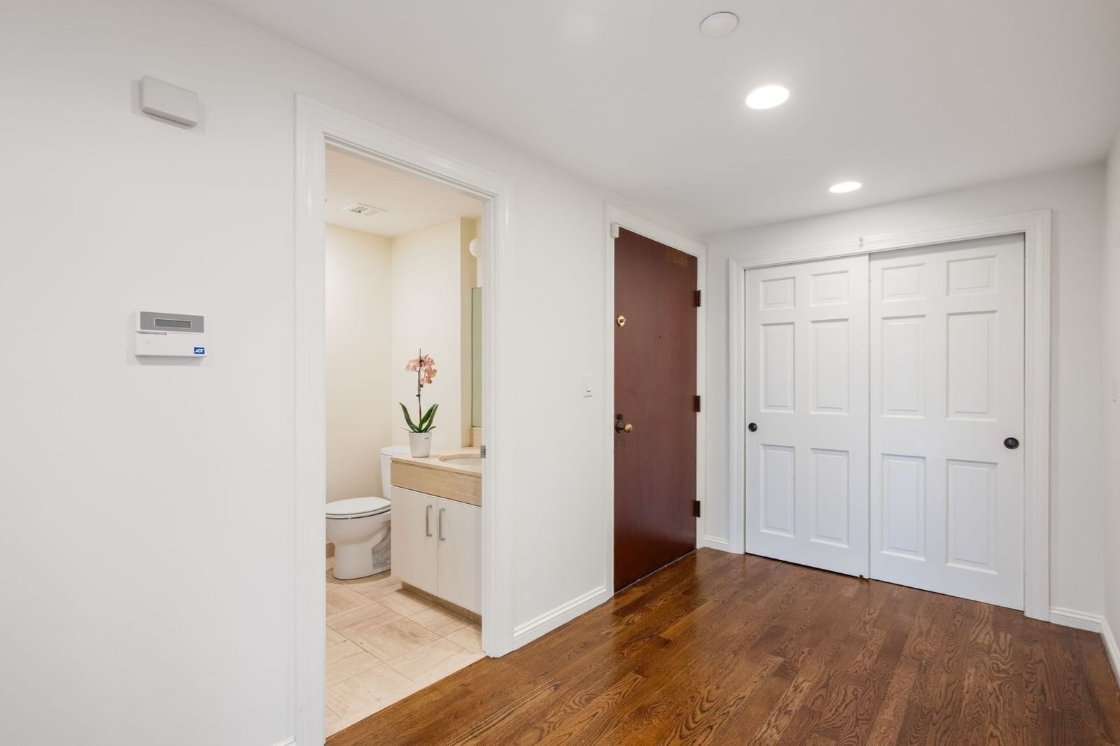 2 Commonwealth #8G Boston — Photo 11 of 42