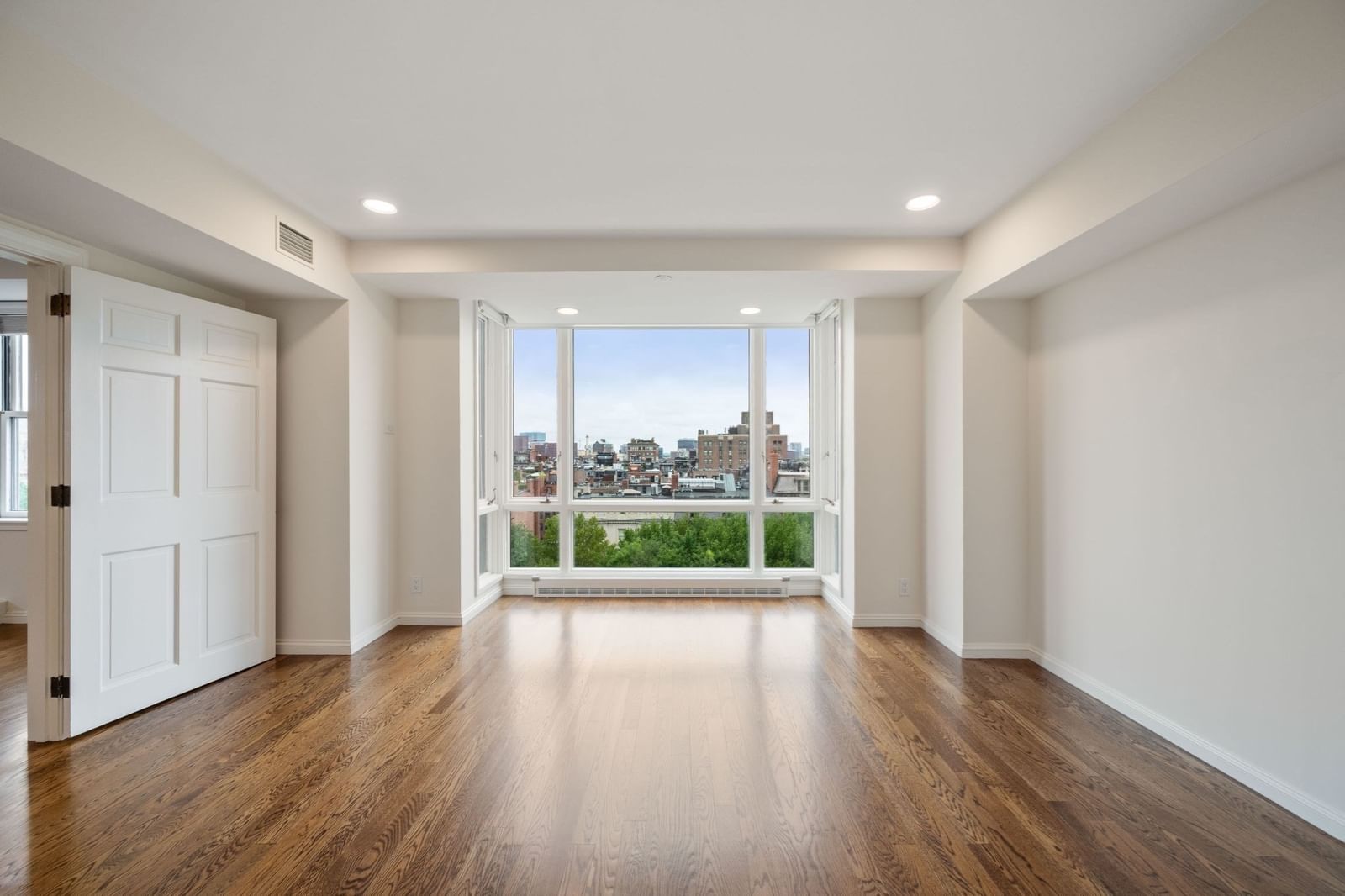 2 Commonwealth #8G Boston — Photo 15 of 42