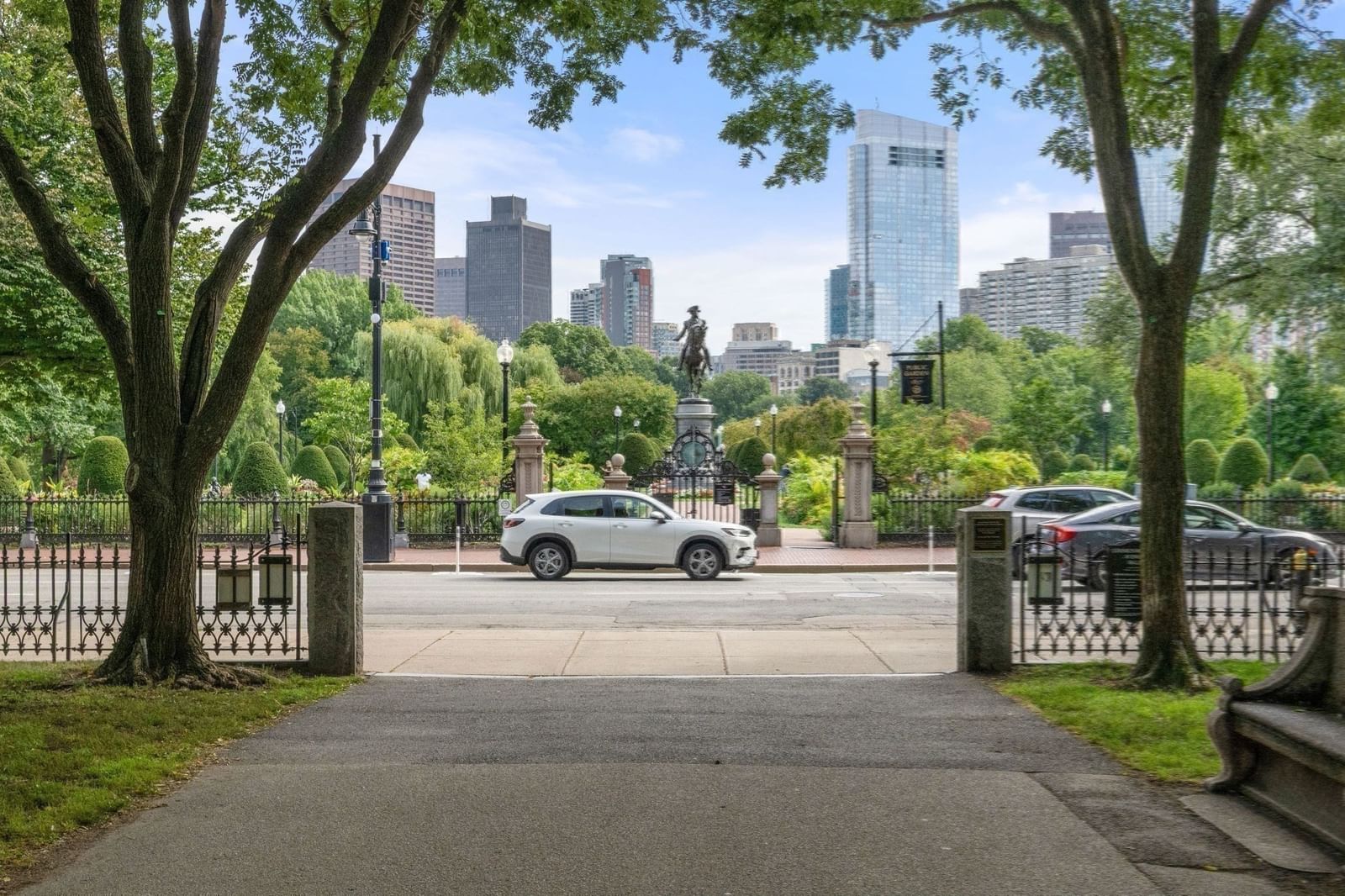 2 Commonwealth #8G Boston — Photo 42 of 42