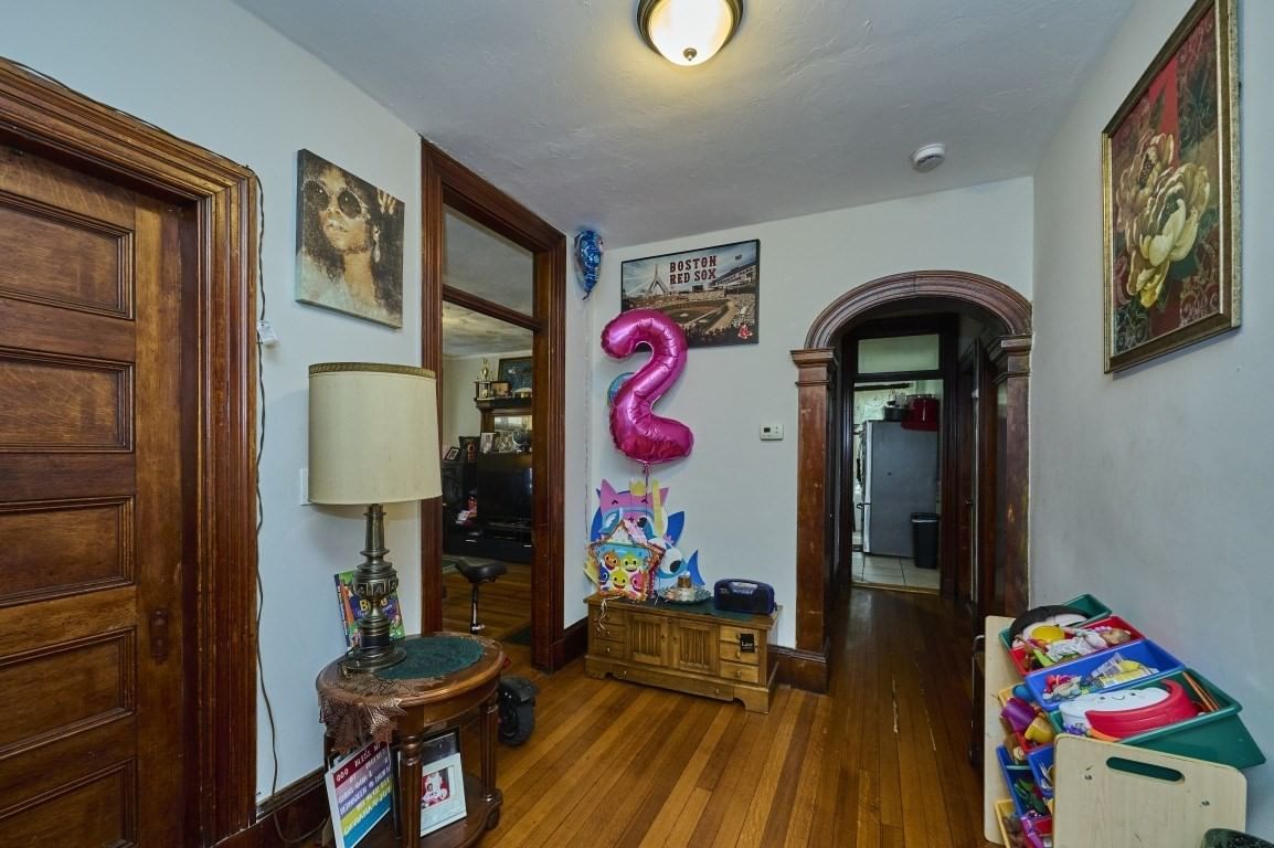 11 Wolcott Street Boston — Photo 15 of 34