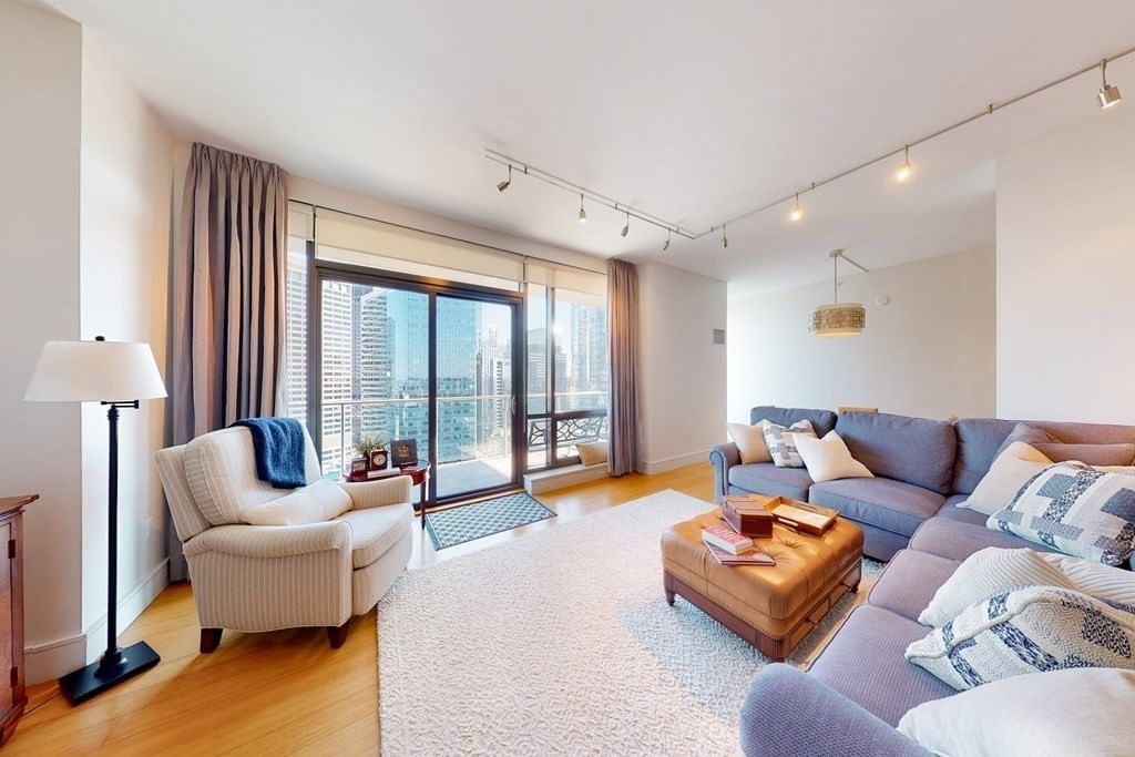 45 Province St #2702 Boston — Photo 4 of 39