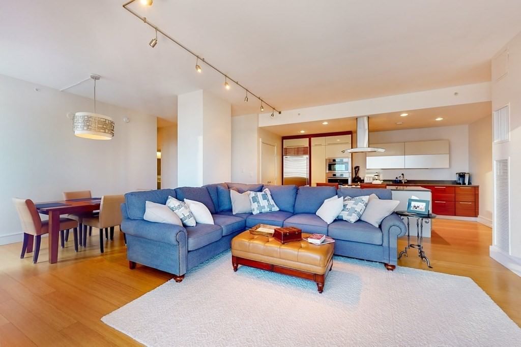 45 Province St #2702 Boston — Photo 8 of 39