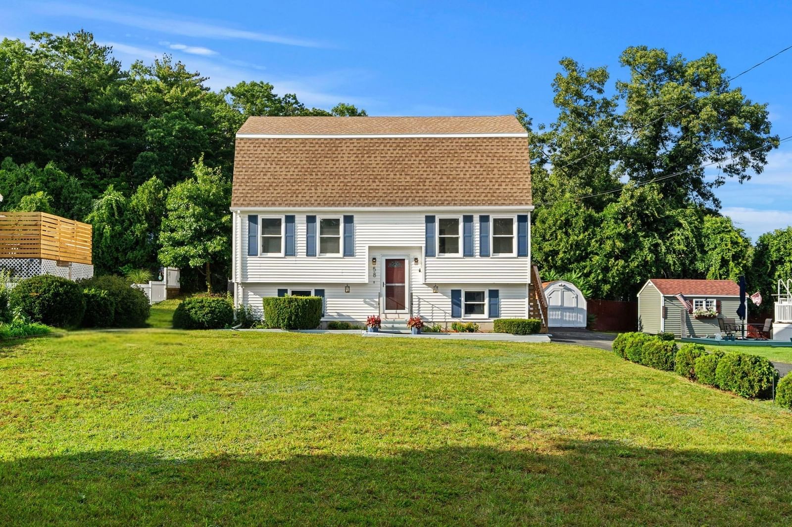 58 Cinnamon Circle Tewksbury — Photo 2 of 25