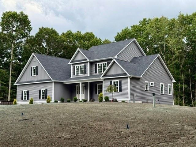 9 Southworth Street Lakeville — Photo 2 of 9