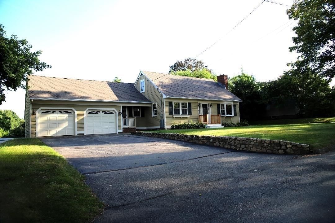 6 Edgewood Ln Mattapoisett — Photo 3 of 15