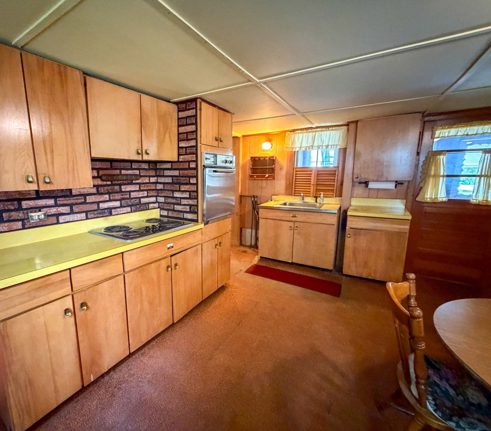 1386 Pleasant St Athol — Photo 4 of 33