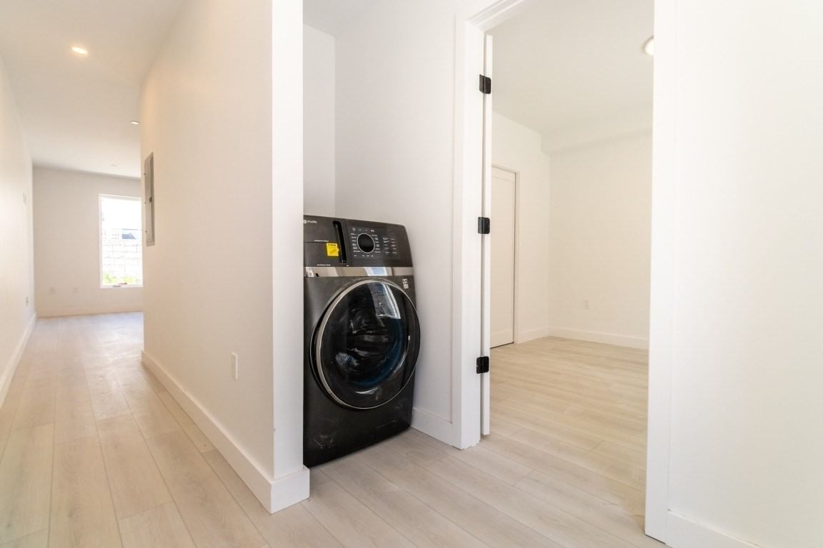 150 Williams #14 Chelsea — Photo 7 of 15