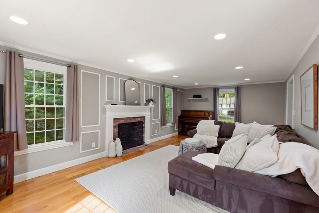 24 Edgemere Rd Lynnfield — Photo 11 of 42
