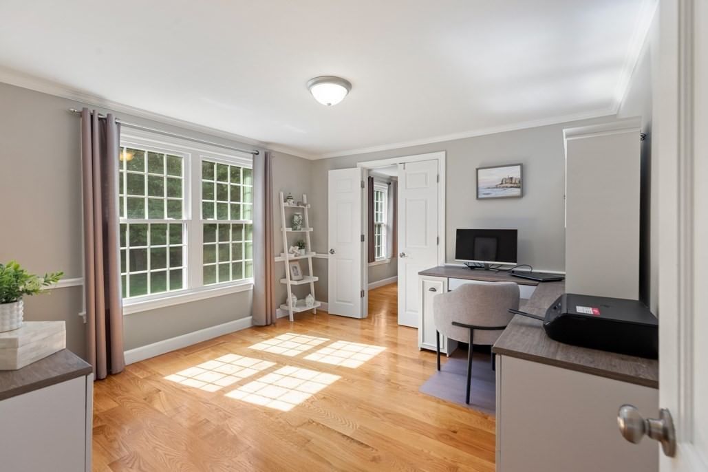 24 Edgemere Rd Lynnfield — Photo 12 of 42
