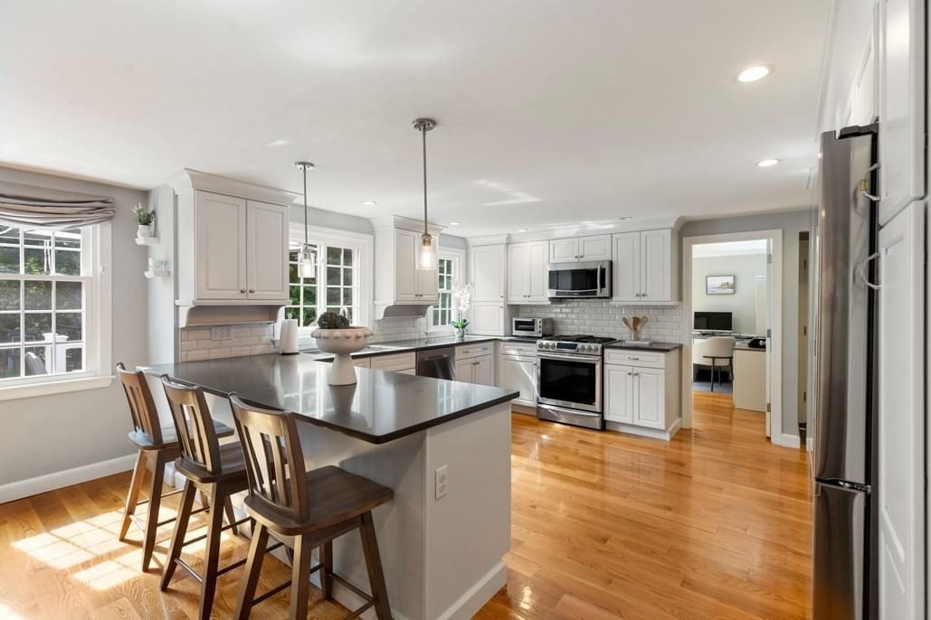 24 Edgemere Rd Lynnfield — Photo 14 of 42