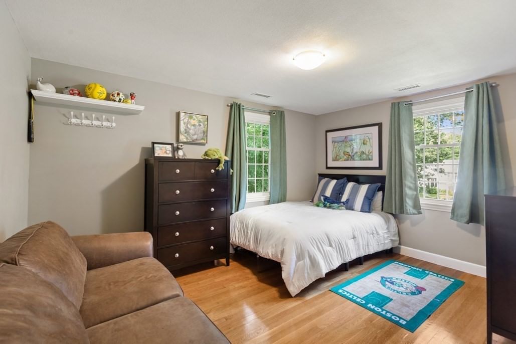 24 Edgemere Rd Lynnfield — Photo 29 of 42