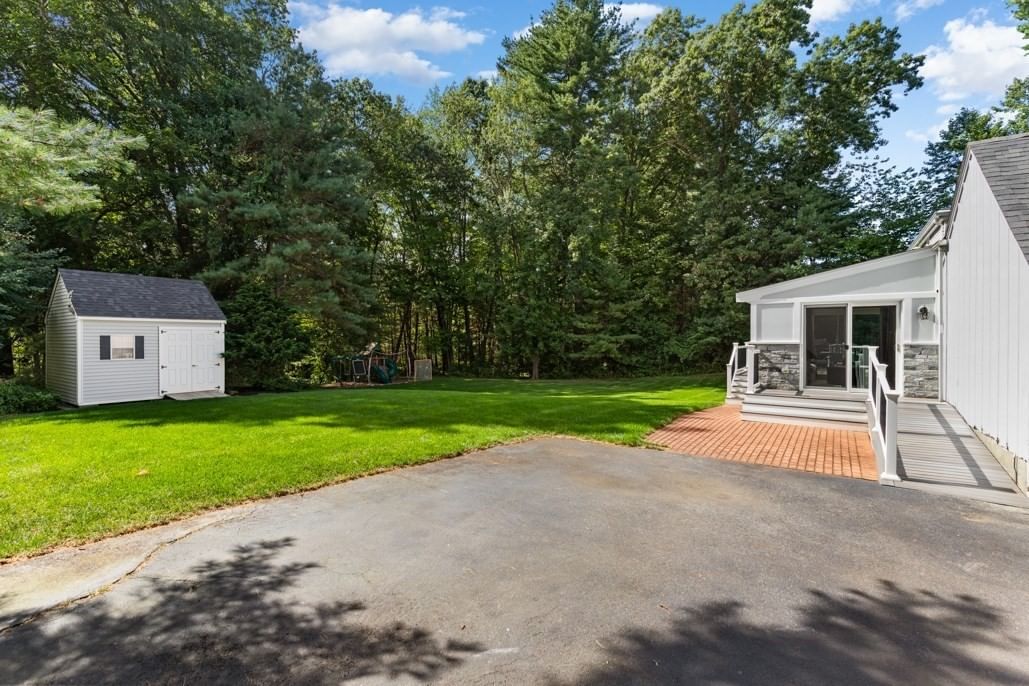 24 Edgemere Rd Lynnfield — Photo 35 of 42
