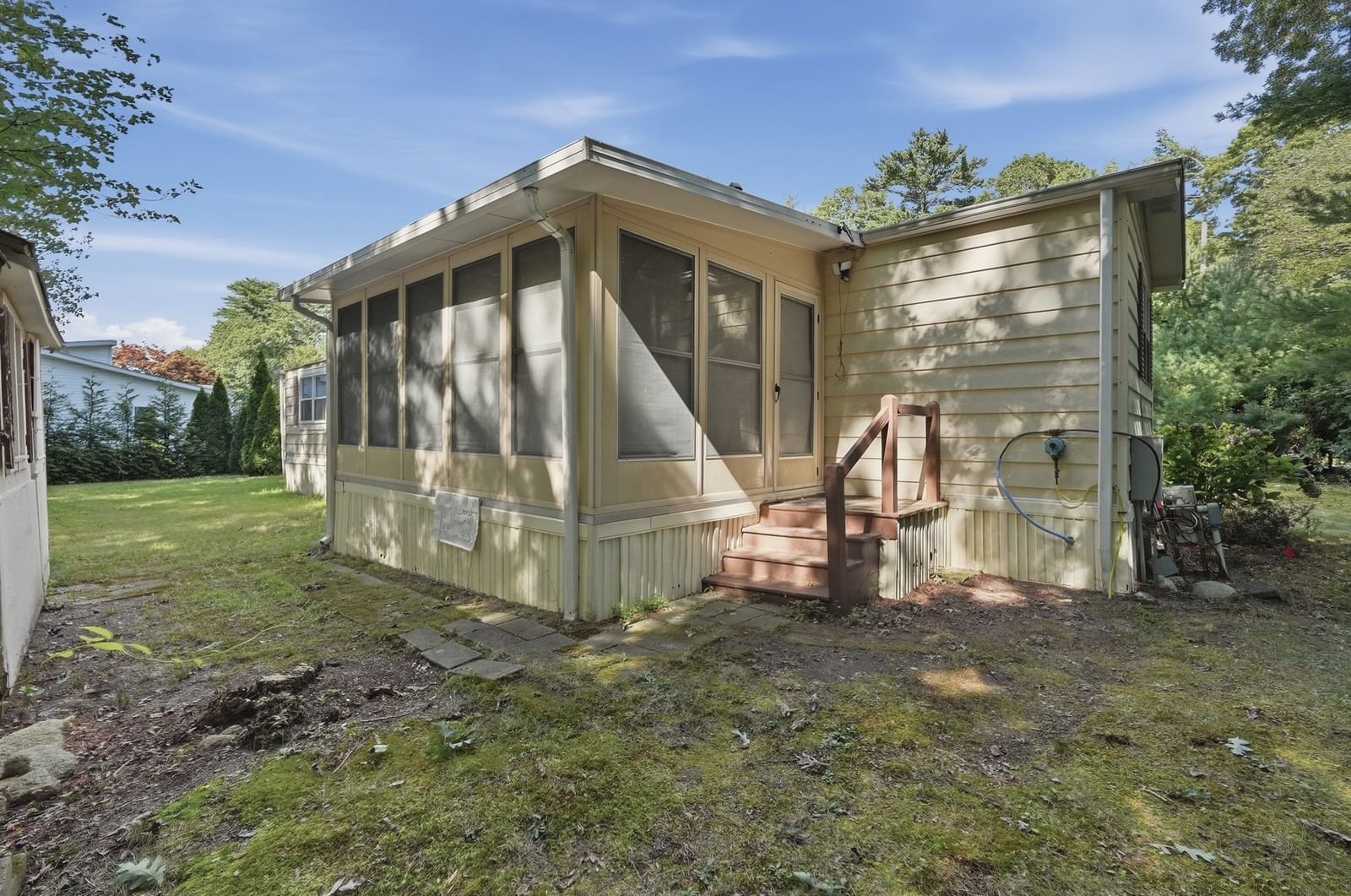 60 Longboat Dr Wareham — Photo 41 of 42