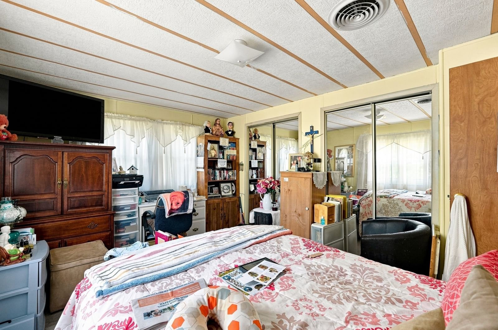 60 Longboat Dr Wareham — Photo 9 of 42