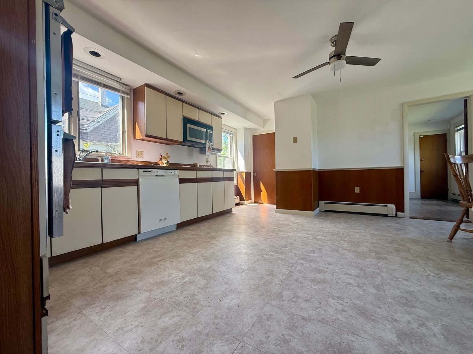 18 Ford St Brockton — Photo 16 of 42