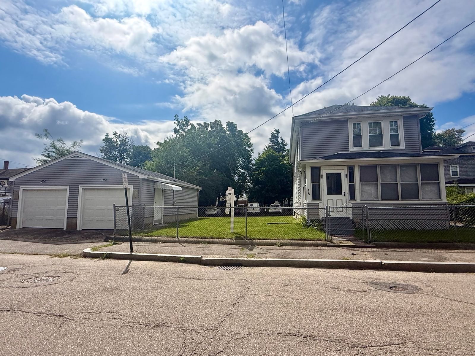 18 Ford St Brockton — Photo 3 of 42