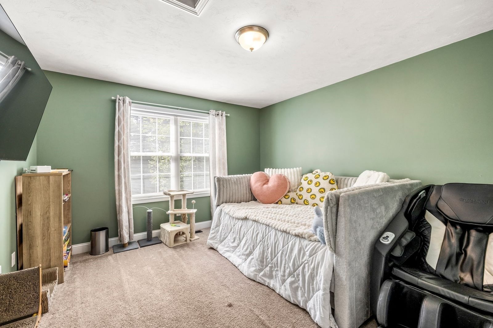131 Adams Rd East Brookfield — Photo 18 of 36